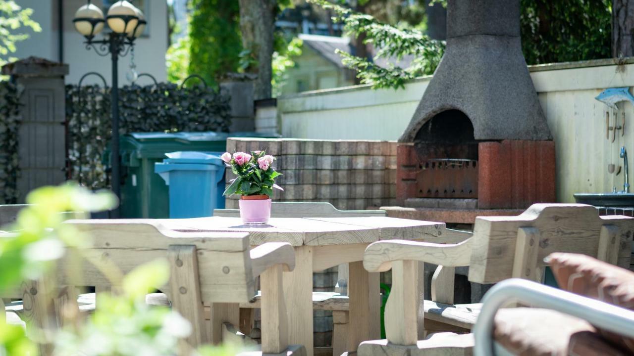Parus Boutique Hotel Юрмала Екстер'єр фото