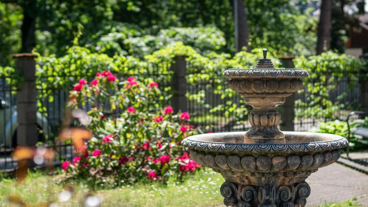 Parus Boutique Hotel Юрмала Екстер'єр фото